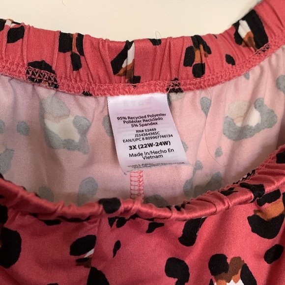 Leopard Print Shorts & tank set - Picture 6 of 9